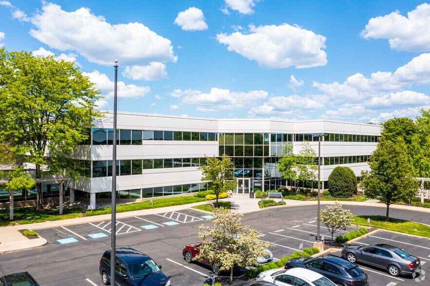 More Photos Of 220 Gibraltar Rd, Horsham Township Office For Lease