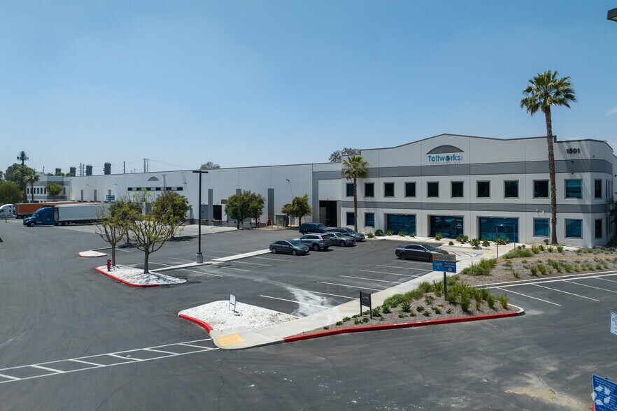 More Photos Of 1501 E Cooley Dr, Colton Warehouse For Lease