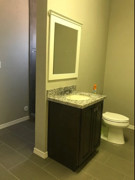 More Photos Of 15703 N 36th St, Phoenix Religious Facility For Lease