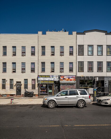 More Photos Of 293 Wyckoff Ave, Brooklyn Storefront Retail Residential For Lease