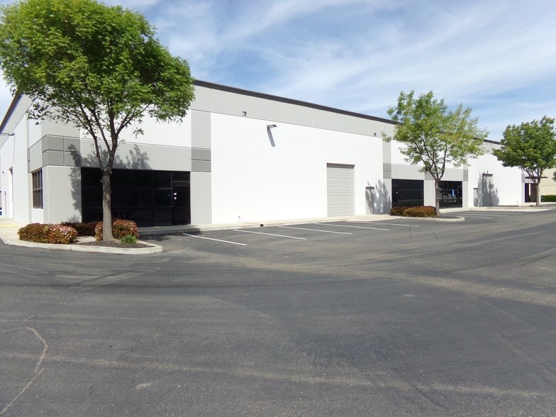 More Photos Of 4082 Metro Dr, Stockton Warehouse For Lease