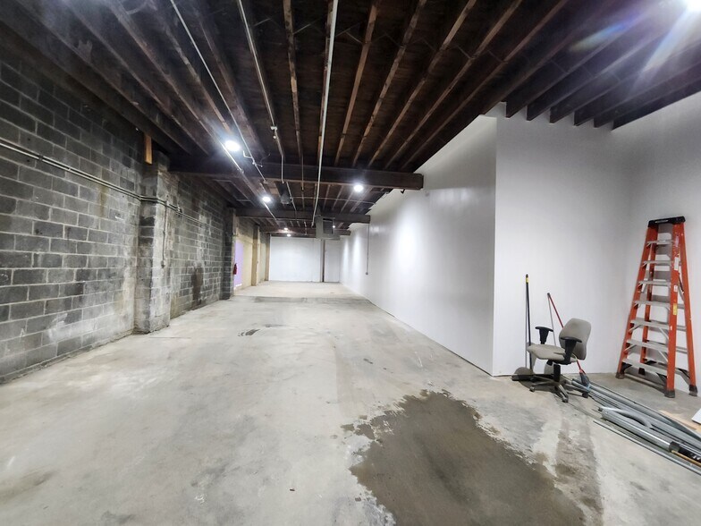 More Photos Of 85 Coffey St, Brooklyn Warehouse For Lease