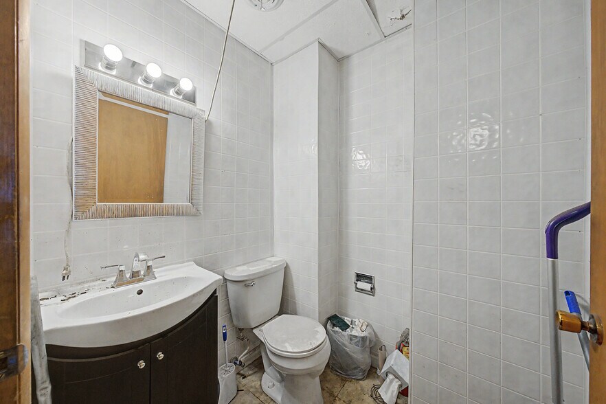 More Photos Of 726 12th St, Belle Plaine Specialty For Sale