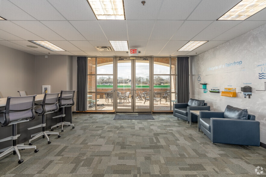 More Photos Of 4640 Trueman Blvd, Hilliard Office For Lease