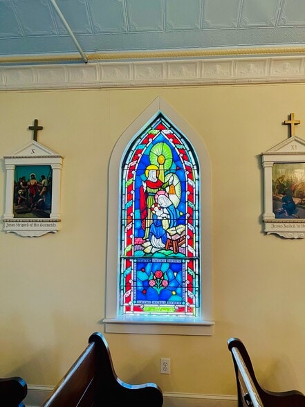 More Photos Of 20 St Clair St, Middleport Religious Facility For Sale