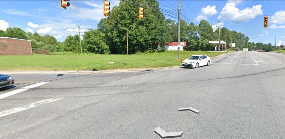 More Photos Of 1134 Blowing Rock, Lenoir Land For Sale