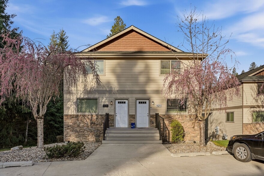 More Photos Of 917-922 W Pirate Ln, Spokane Apartments For Sale