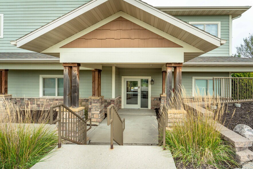 More Photos Of 394 Woodland Dr, Fergus Falls Assisted Living For Sale