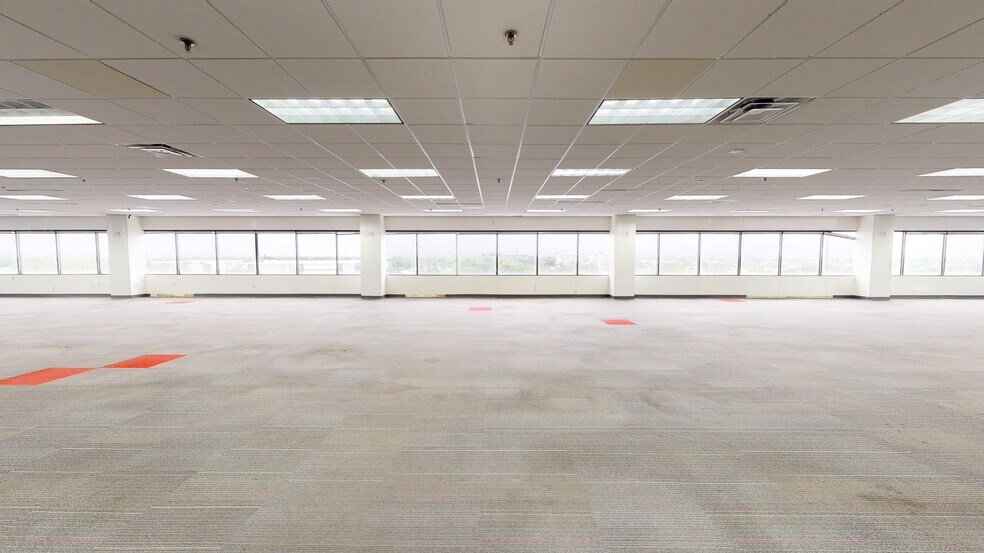 More Photos Of 5900 Lake Ellenor Dr, Orlando Office For Lease