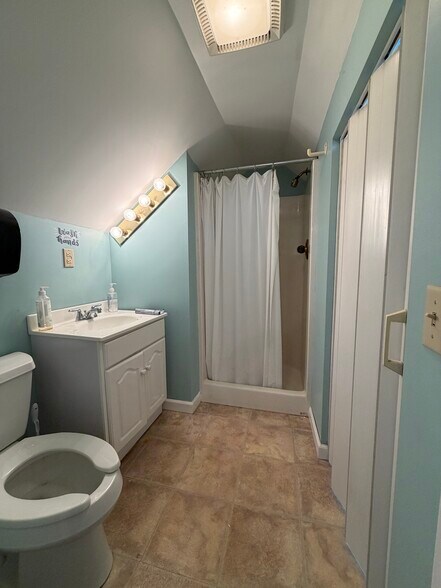 More Photos Of 59 Conz St, Northampton Freestanding For Lease