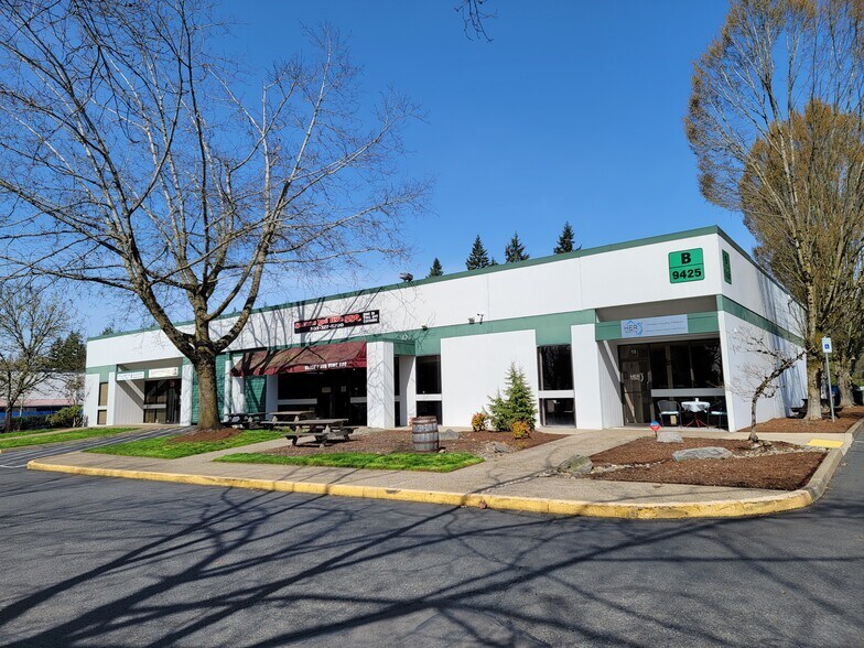 More Photos Of 9325-9425 SW Commerce Cir, Wilsonville Light Manufacturing For Lease