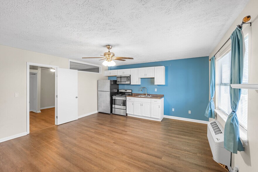 More Photos Of 644 W Caladium Cir, Panama City Beach Apartments For Sale