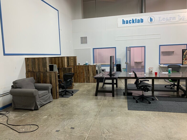 More Photos Of 3445-3499 High Ridge Rd, Boynton Beach Warehouse For Lease
