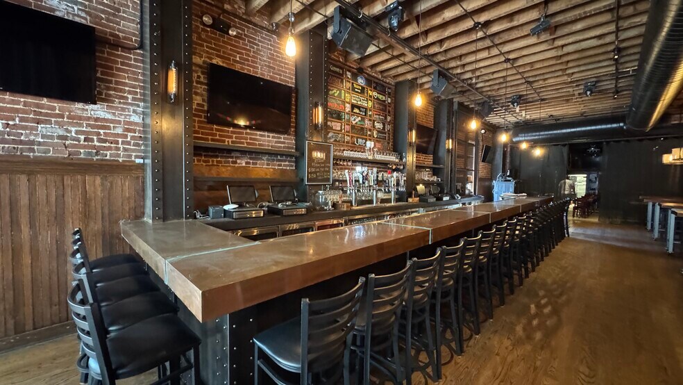 More Photos Of 215-217 Broadway, Bethlehem Restaurant For Lease