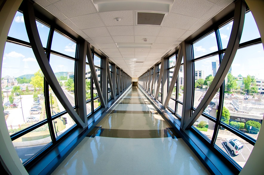 More Photos Of 720 Gallatin St SW, Huntsville Medical For Lease