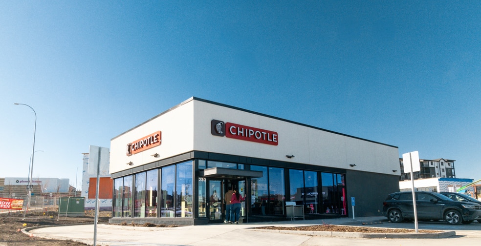 More Photos Of 230 Sage Hill Blvd NW, Calgary Unknown For Lease