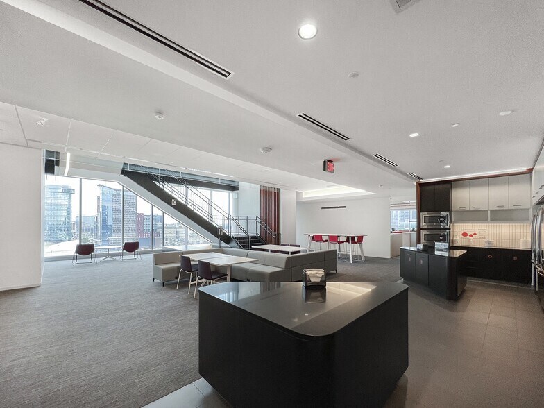 More Photos Of 200 4th Ave S, Nashville Office For Lease