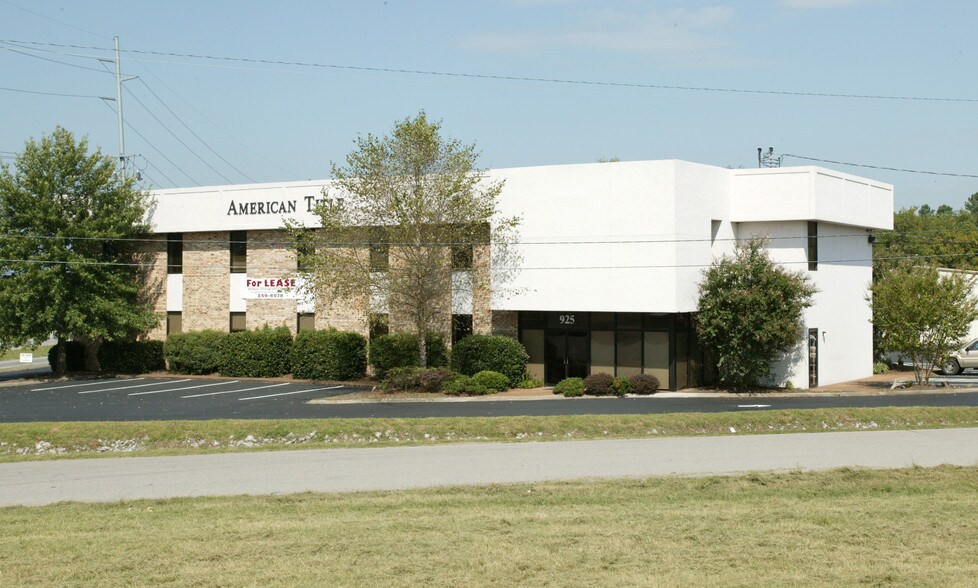 More Photos Of 925 Industrial Dr, Old Hickory Office For Lease