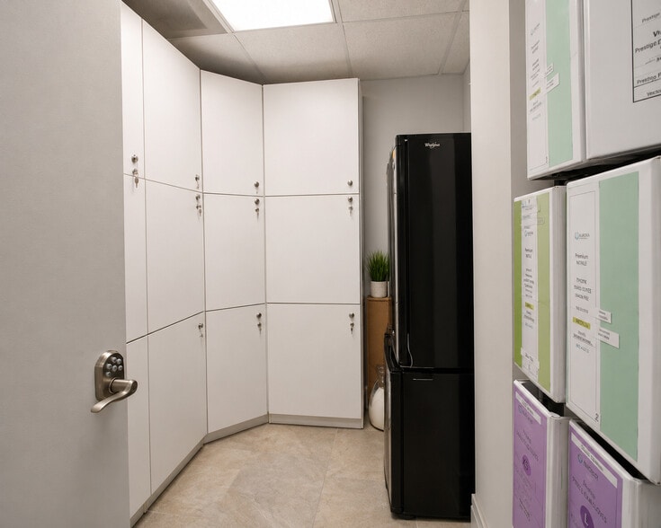 More Photos Of 555 Biltmore Way, Coral Gables Medical For Sale