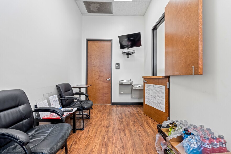 More Photos Of 420 S Denton Tap Rd, Coppell Unknown For Lease