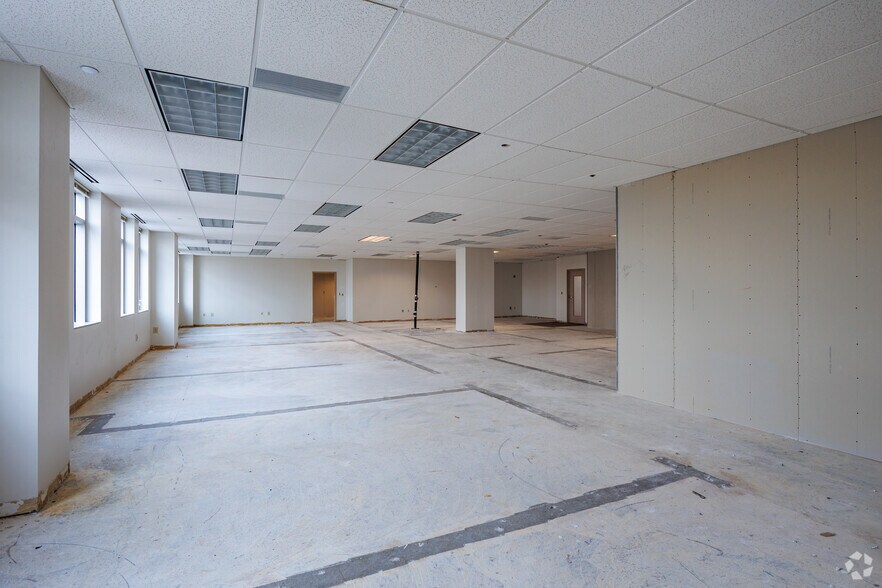 Photo of 3rd Floor Ste 2320