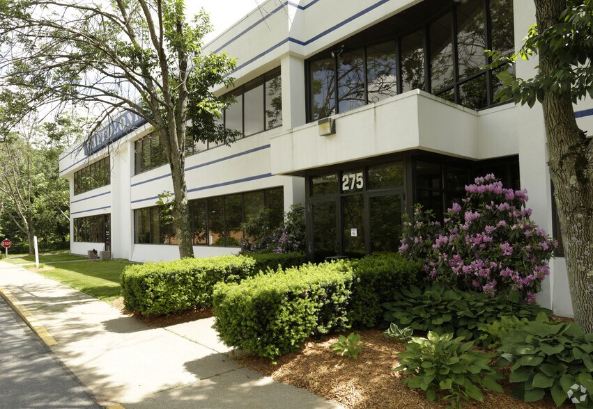 More Photos Of 275 Center Rd, Monroeville Office For Lease