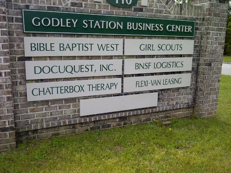 More Photos Of 110 Pipemakers Cir, Pooler Office For Lease