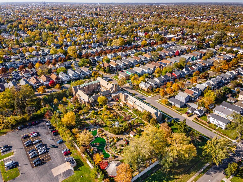 More Photos Of 94 Shoshone st, Buffalo Religious Facility For Sale