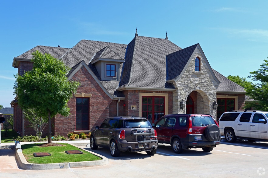 Primary Photo Of 841 E 33rd, Edmond Office For Sale