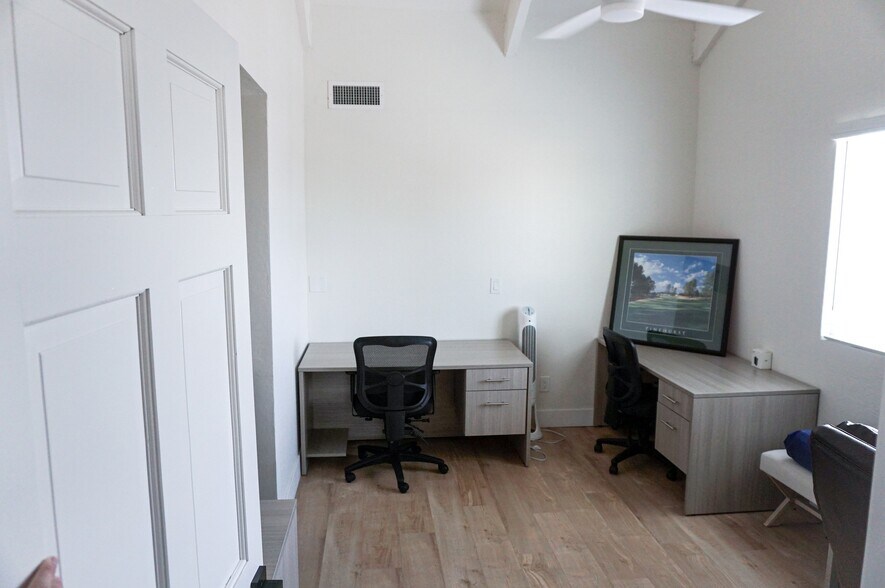 More Photos Of 1455 E University Dr, Mesa Showroom For Sale