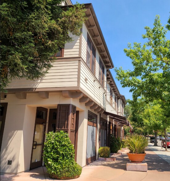 More Photos Of 402 Railroad Ave, Danville Storefront Retail Office For Lease