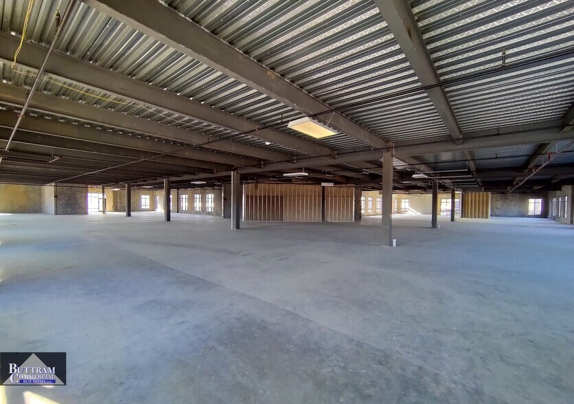 More Photos Of 2011 E 32nd St, Joplin Medical For Lease