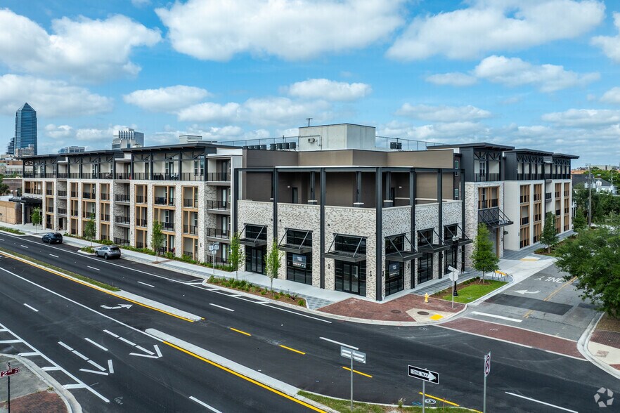 More Photos Of 1148 N Main St, Jacksonville Apartments For Lease