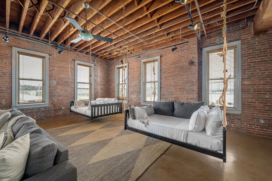 More Photos Of 110-112 Sidney St, Saint Louis Lodge Meeting Hall For Sale