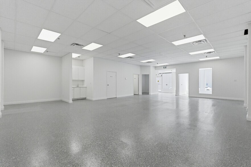 More Photos Of 397 Humberline Dr, Toronto Warehouse For Sale