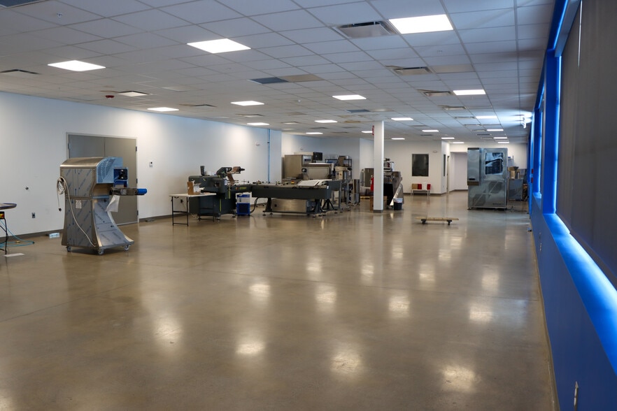 More Photos Of 85 River Rock Dr, Buffalo Office For Lease