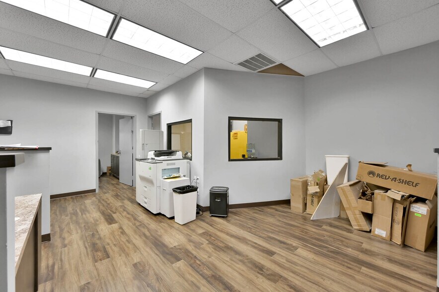 More Photos Of 1720 FM 1960 Rd E, Houston Warehouse For Sale