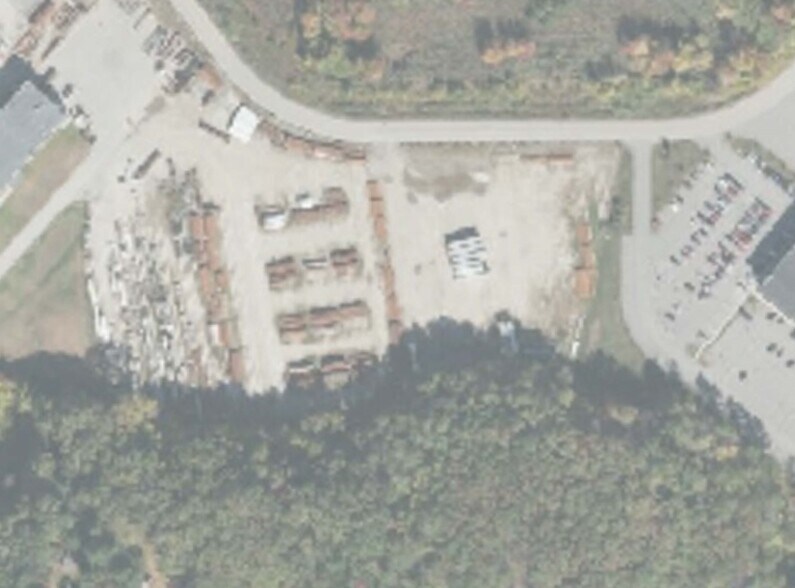 More Photos Of 53 Ayer Rd, Littleton Warehouse For Lease