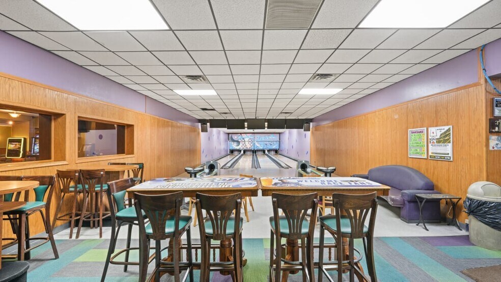 More Photos Of 210 Superior Ave, Tomah Bowling Alley For Sale