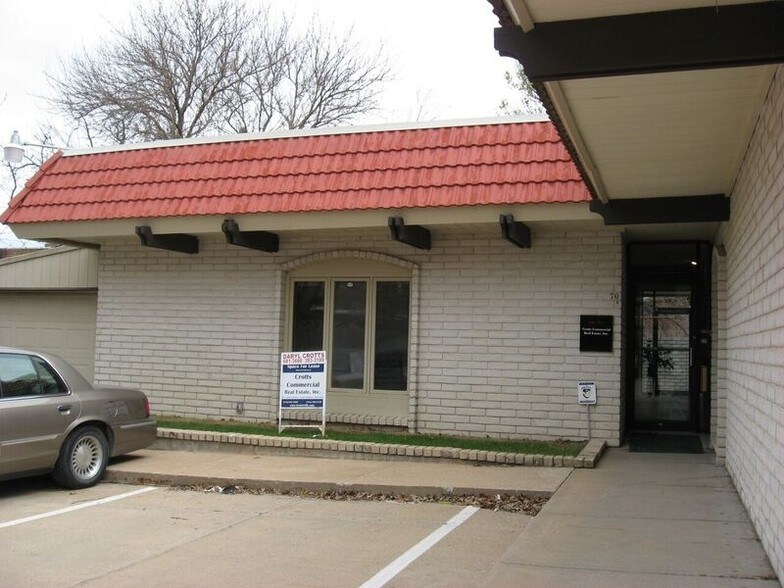 More Photos Of 8150 E Douglas Ave, Wichita Office For Lease