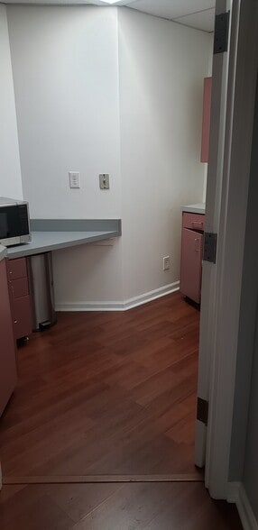 More Photos Of 1511 E Boulder St, Colorado Springs Medical For Lease