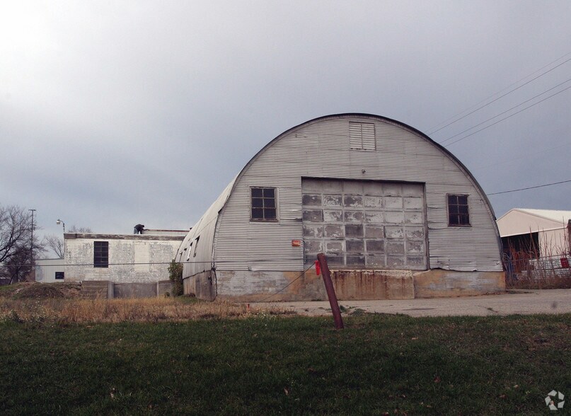 More Photos Of 1600 Marshall Ave SE, Grand Rapids Manufacturing For Lease