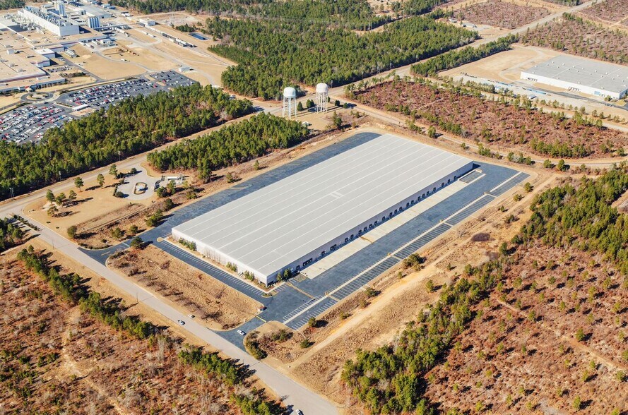 More Photos Of 1043 Global Ave, Graniteville Distribution For Lease