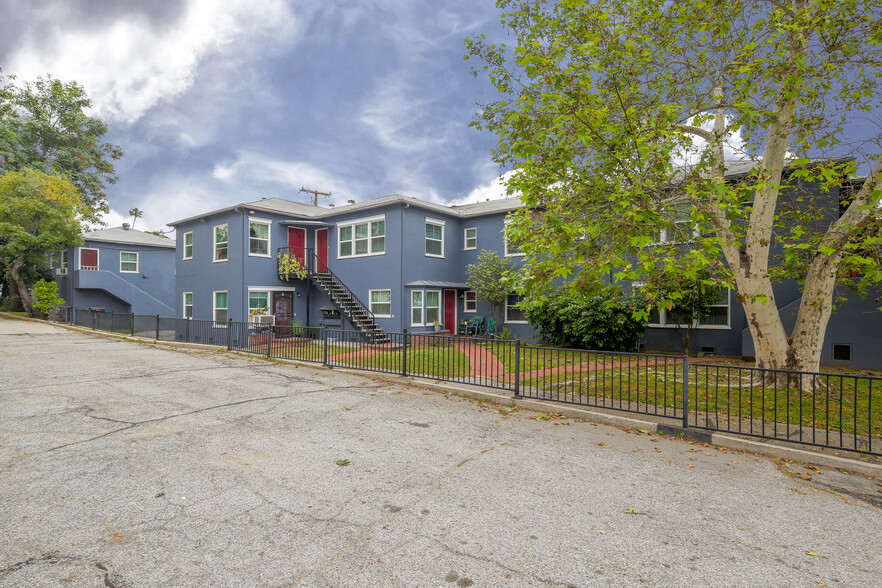 Primary Photo Of 2058 Lake Ave, Altadena Apartments For Sale