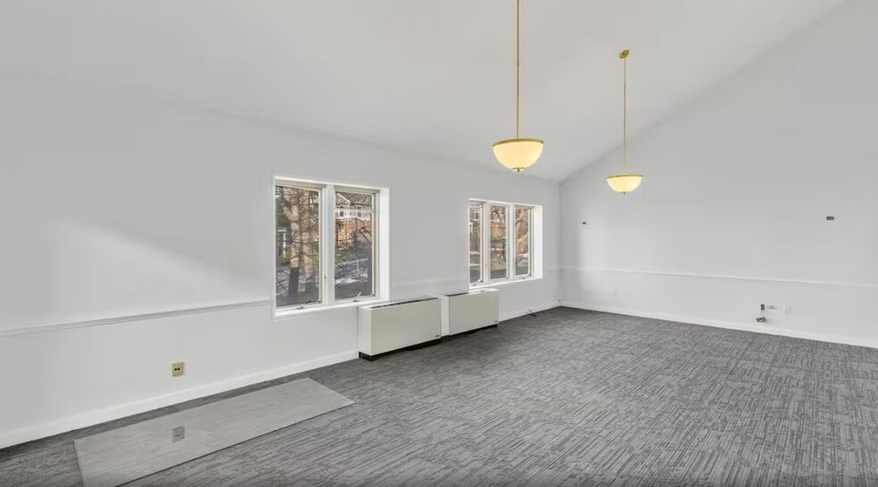 More Photos Of 1-3 Mill Pond Ln, Simsbury Office For Sale