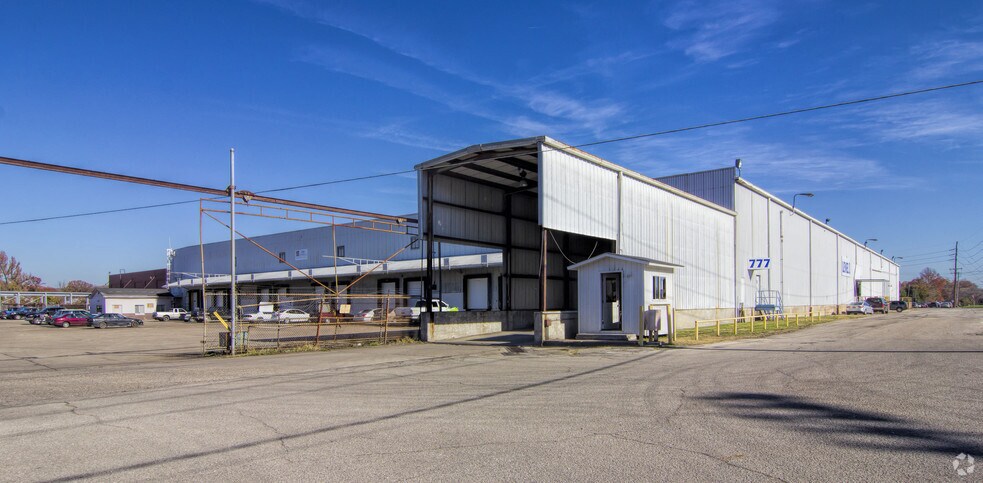 Primary Photo Of 515 W 8th Ave W, Huntington Warehouse For Lease
