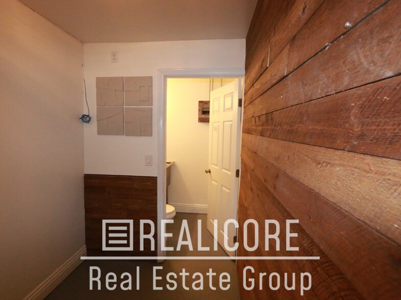 More Photos Of 459 W 4th St, San Bernardino Freestanding For Lease