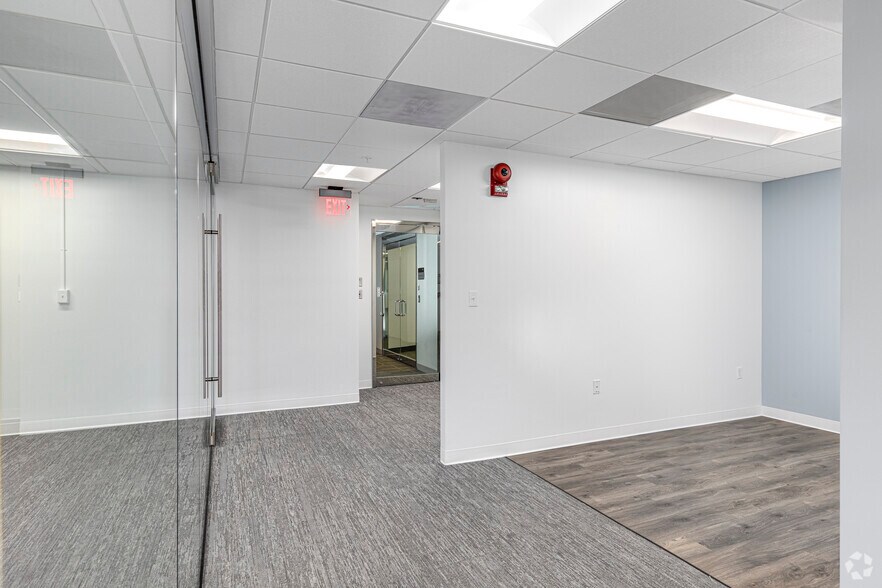 More Photos Of 1901 Pennsylvania Ave NW, Washington Office For Lease