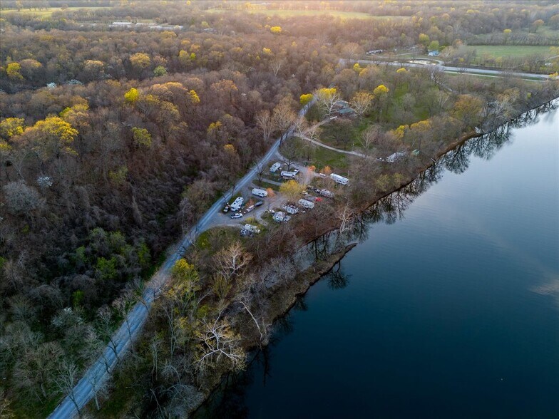 More Photos Of 9596 N 447 Rd, Spavinaw Trailer Camper Park For Sale
