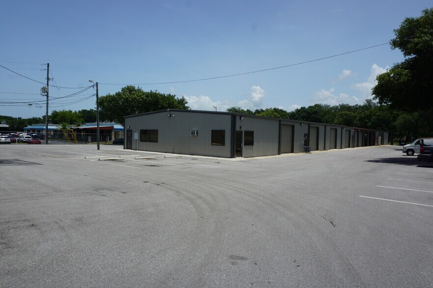 More Photos Of 27839 U.S. Highway 19 N, Clearwater Unknown For Lease